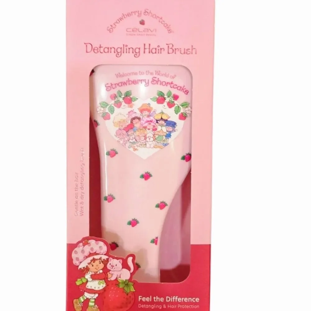 Celavi X Strawberry Shortcake Detangling Hair Brush‎